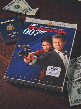 James Bond 007 Die Another Day DVD 2002 2-Disc Special Edition Pierce Brosnan